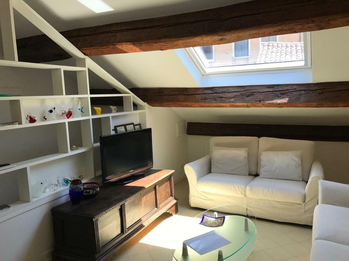 Appartement Moonlight Attic à Venise Extérieur photo